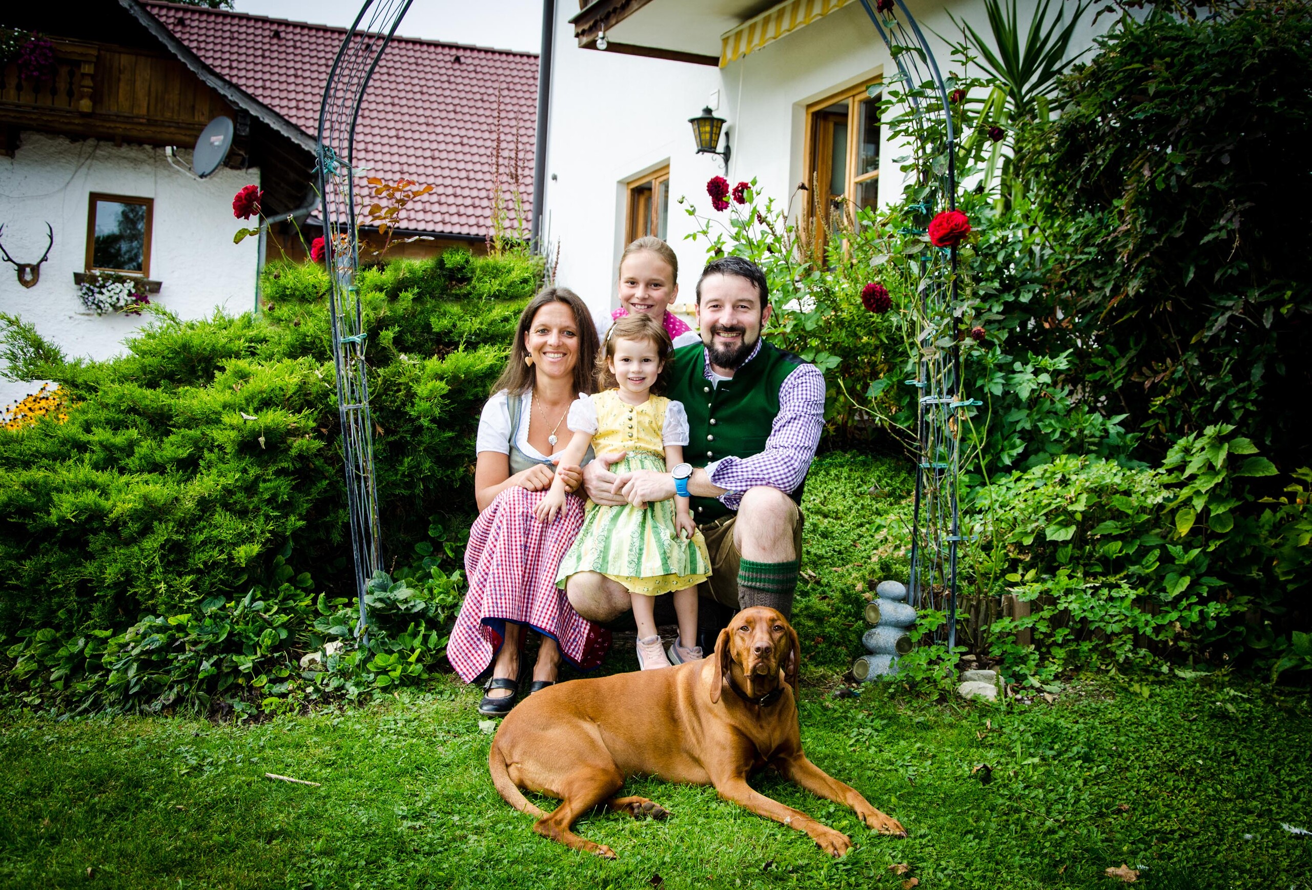 Die Gastgeber-Familie im Urlaub mit Hund im Salzkammergut